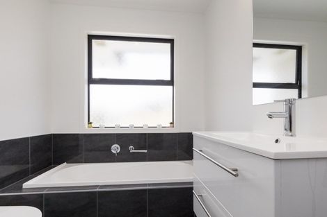 Photo of property in 3b Christian Place, Awapuni, Palmerston North, 4412