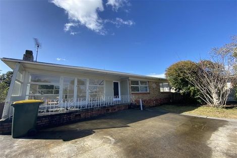 Photo of property in 22 Botany Road, Howick, Auckland, 2010