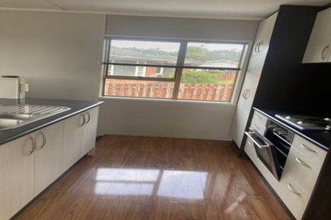 Photo of property in 1/83 Daffodil Street, Titirangi, Auckland, 0604