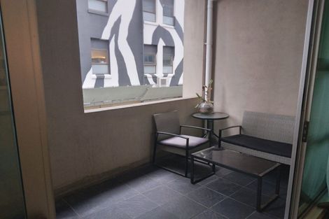 Photo of property in Hb Apartments, 8/3 Holland Street, Te Aro, Wellington, 6011