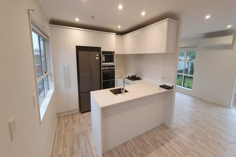 Photo of property in 73 Calluna Crescent, Totara Heights, Auckland, 2105