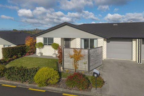 Photo of property in Waterview Estate, 26/4 Greystone Place, Omokoroa, 3114
