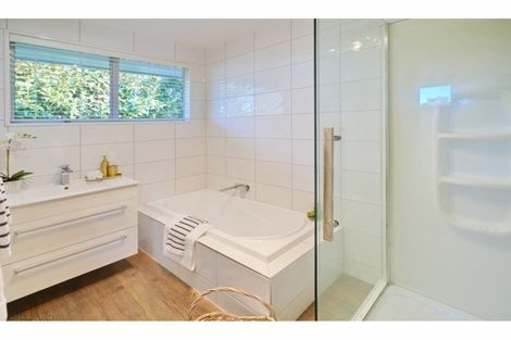 Photo of property in 6 Banff Place, Avonhead, Christchurch, 8042