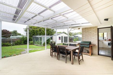 Photo of property in 4 Redwood Place, Te Awanga, 4102