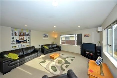 Photo of property in 52 Dunster Street, Burnside, Christchurch, 8053