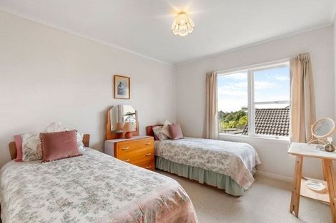 Photo of property in 8 Waratah Street, Birkenhead, Auckland, 0626