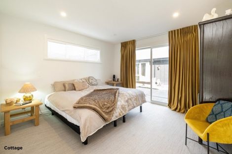 Photo of property in 227 Durham Drive, Havelock North, 4130