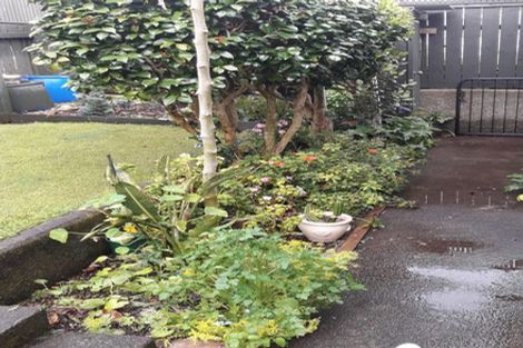 Photo of property in 6 Omata Road, Westown, New Plymouth, 4310