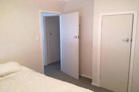 Photo of property in 1/5 Sudan Avenue, Milford, Auckland, 0620