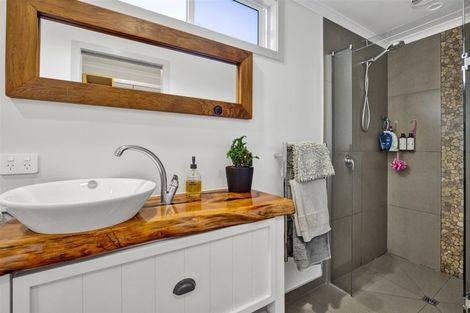 Photo of property in 401 Korito Road, Korito, New Plymouth, 4371