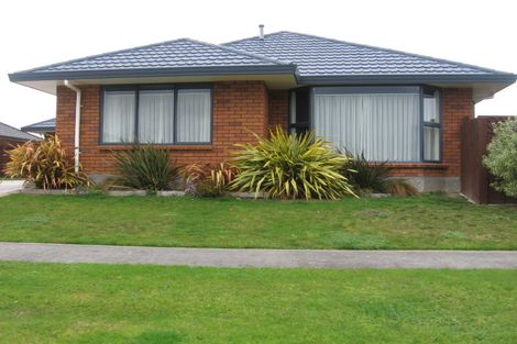 Photo of property in 15 Parnell Heights Drive, Kelvin Grove, Palmerston North, 4414