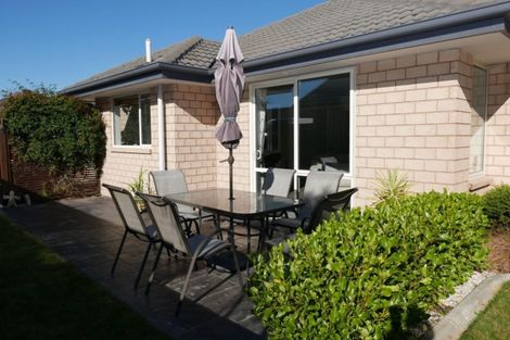 Photo of property in 8 Tobins Lane, Burwood, Christchurch, 8083