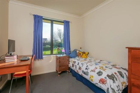 Photo of property in 8 Heaphy Court, Rolleston, 7614
