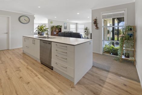 Photo of property in 20 Travers Avenue, Richmond, 7020