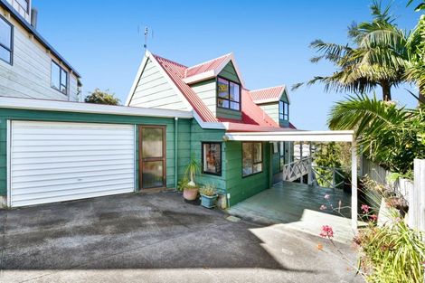 Photo of property in 12b Polkinghorne Drive, Manly, Whangaparaoa, 0930