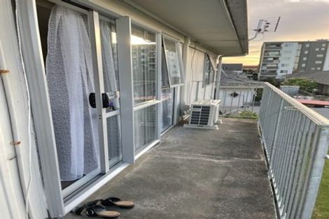 Photo of property in 4 Atkinson Avenue, Papatoetoe, Auckland, 2025