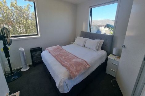 Photo of property in 14/3234 Great North Road, New Lynn, Auckland, 0600