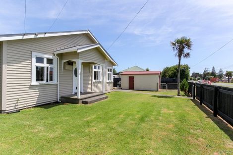 Photo of property in 39 Mouatt Street, Waitara, 4320