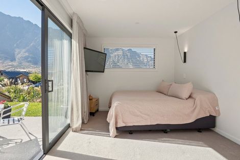 Photo of property in 19 Grain Close, Jacks Point, 9371