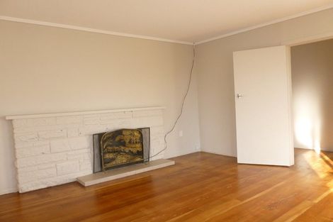 Photo of property in 17 Cricket Place, Melville, Hamilton, 3206