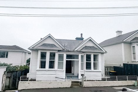 Photo of property in 140 London Street, Dunedin Central, Dunedin, 9016