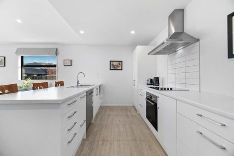 Photo of property in 33 Headley Drive, Lower Shotover, Queenstown, 9304