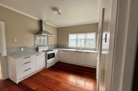 Photo of property in 33 Park Avenue, Papatoetoe, Auckland, 2025