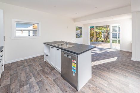 Photo of property in 16 Duigan Street, Gonville, Whanganui, 4501