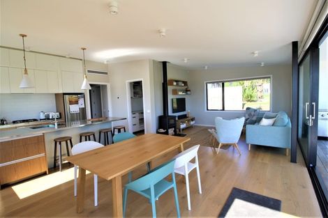 Photo of property in 9 Ross Place, Whiritoa, Whangamata, 3691