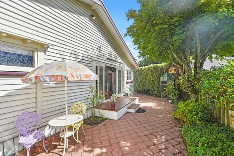 Photo of property in 11 Young Street, Claudelands, Hamilton, 3214