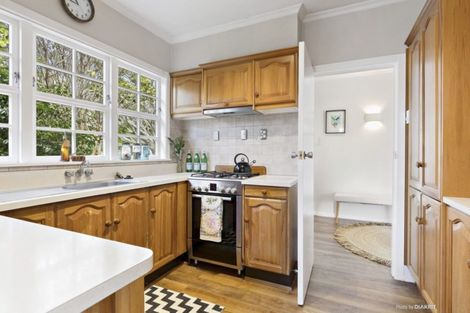 Photo of property in 11 Khouri Avenue, Karori, Wellington, 6012