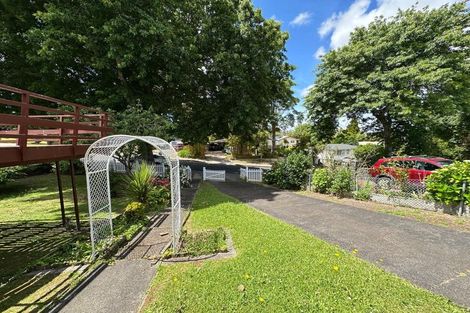 Photo of property in 10 Choice Avenue, Henderson, Auckland, 0612