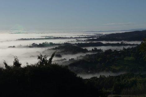 Photo of property in 318 Forest Road, Waiatarua, Auckland, 0612