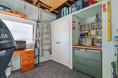 Photo of property in 15 Martin Place, Cooks Beach, Whitianga, 3591