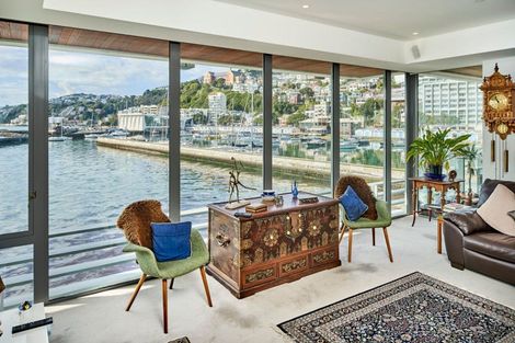 Photo of property in Clyde Quay Wharf, 1a/7 Clyde Quay Wharf, Te Aro, Wellington, 6011