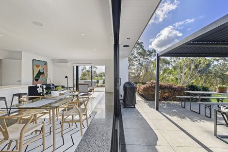 Photo of property in 111 Polson Hill Drive, Aokautere, Palmerston North, 4471