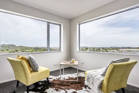 Photo of property in 103 Kakariki Grove, Waikanae, 5036