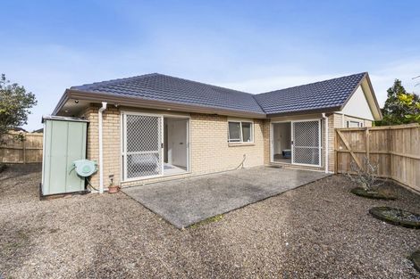 Photo of property in 2 Marlon Lane, East Tamaki, Auckland, 2016