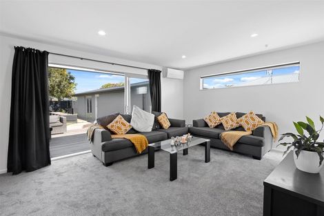 Photo of property in 7 Newhaven Street, Burwood, Christchurch, 8083