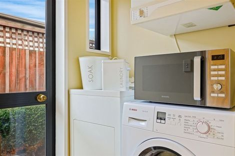 Photo of property in 1/30 Lees Road, Strowan, Christchurch, 8052