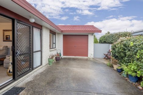 Photo of property in 20 Tawa Street, Levin, 5510