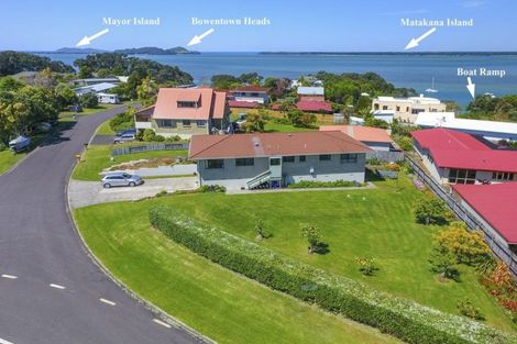Photo of property in 4 Giles Way, Tanners Point, Katikati, 3177