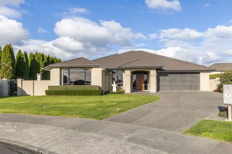 Photo of property in 60 Easton Way, Levin, 5510