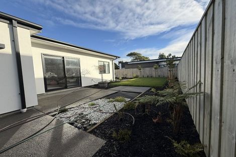 Photo of property in 8 Dynes Road, Rolleston, 7615