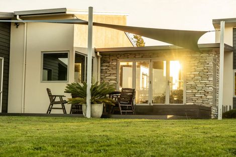 Photo of property in 21 Berkers Road, Ngahinapouri, Hamilton, 3290