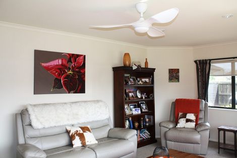 Photo of property in 7 Hulme Place, Owhata, Rotorua, 3010