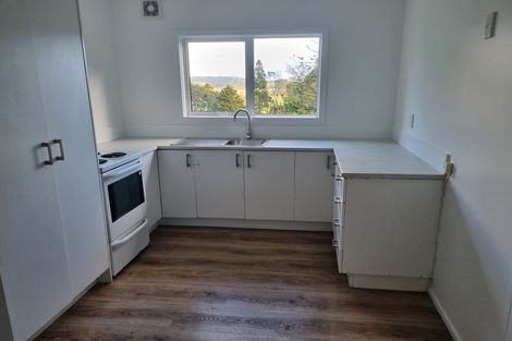 Photo of property in 388 Muriwai Road, Waimauku, 0881