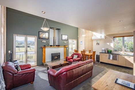 Photo of property in 16b Tay Street, Ohakune, 4625
