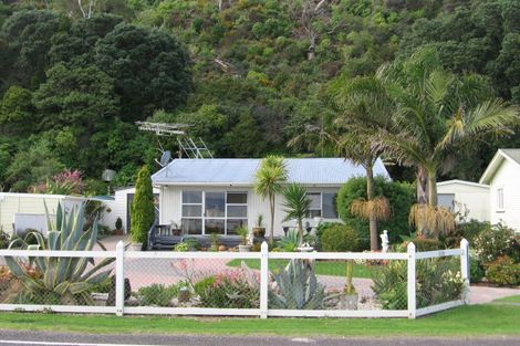 Photo of property in 898 Thames Coast Sh25 Road, Te Mata, Thames, 3575
