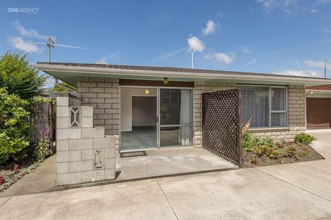 Photo of property in 2/88 White Street, Rangiora, 7400